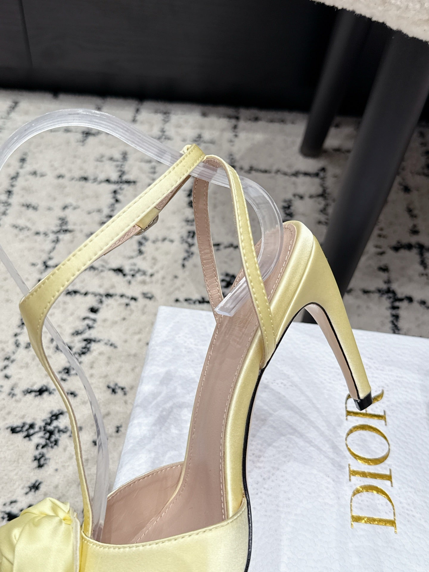 CD 26s Floral High-Heeled Sandals 9cm Light Yellow Satin 908243