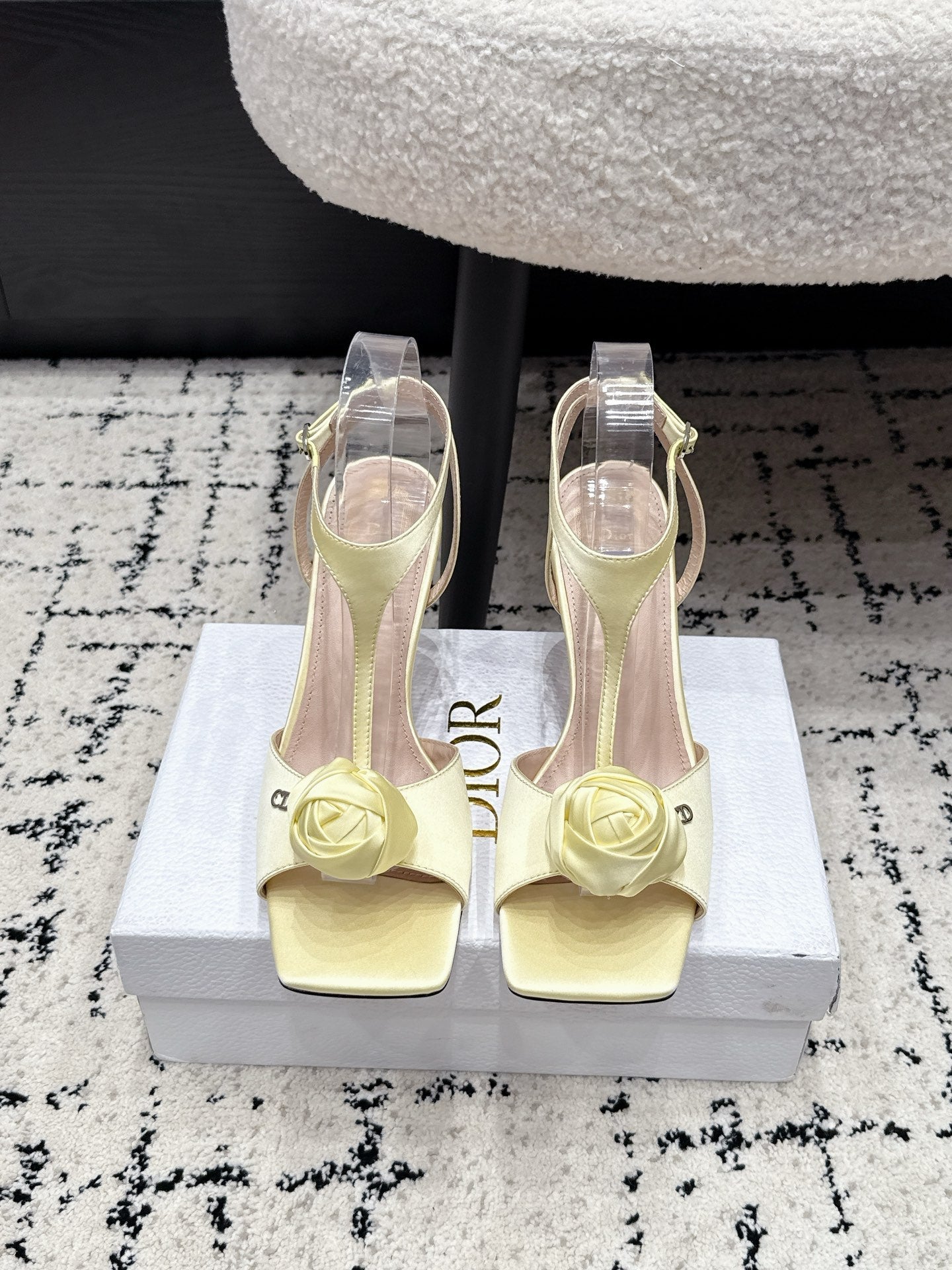 CD 26s Floral High-Heeled Sandals 9cm Light Yellow Satin 908243