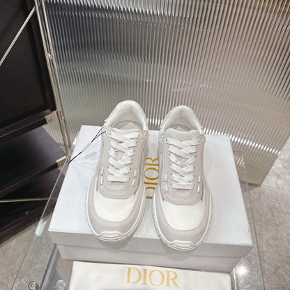 CD 26s Sneakers Beige White Suede Cowhide 683907