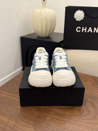 CC 26s Casual Sneaker Blue White Canvas Leather 183591
