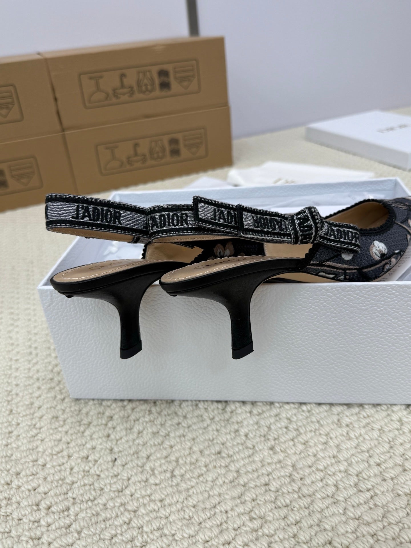 CD High Slingback 65 Mm 25s In Black Fabric And Floral Pattern