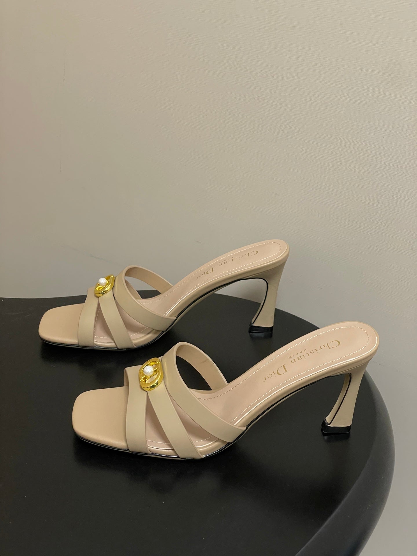 CD 26 High-Heeled Sandals 80mm Beige Cowhide 632588