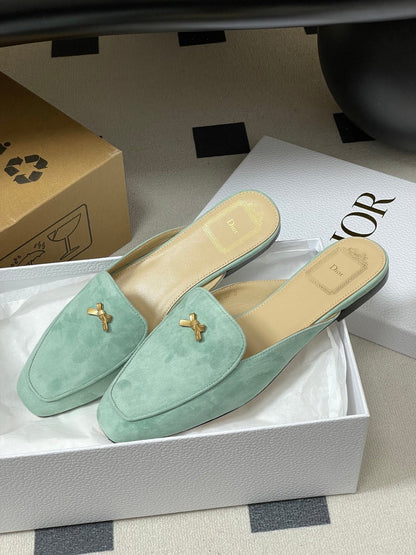 CD 26 Baby Bow Flat Mule Pistachio Green Cowhide Sheepskin Suede 632592