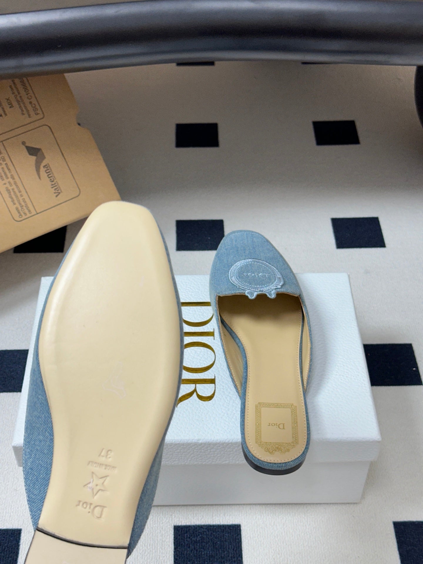 CD Médaillon Mule Light Blue Denim 834920