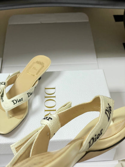 CD J'Adior Heeled Thong Sandal Cream Beige Leather 834940