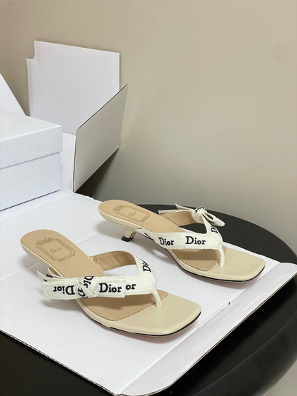 CD J'Adior Heeled Thong Sandal Cream Beige Leather 834940