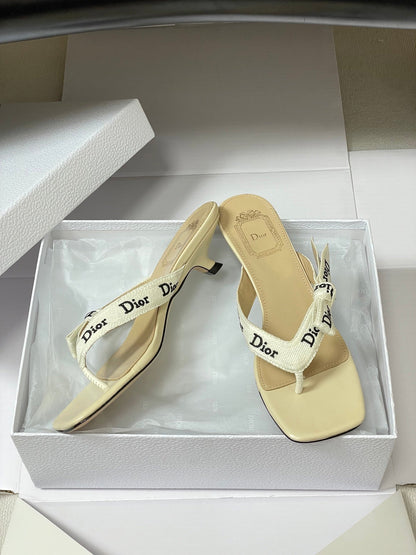 CD J'Adior Heeled Thong Sandal Cream Beige Leather 834940