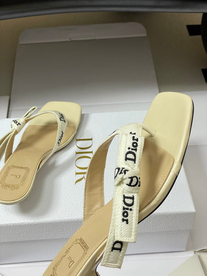 CD J'Adior Heeled Thong Sandal Cream Beige Leather 834940