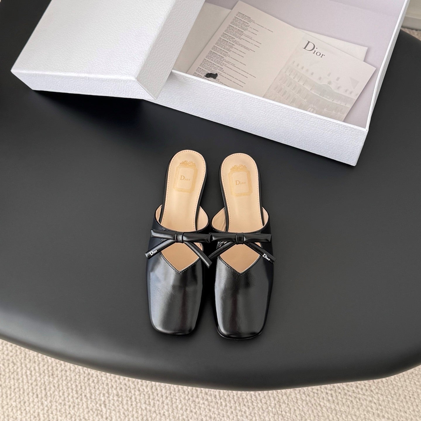 CD 26 Mary Jane Slippers Black Patent Leather 605824