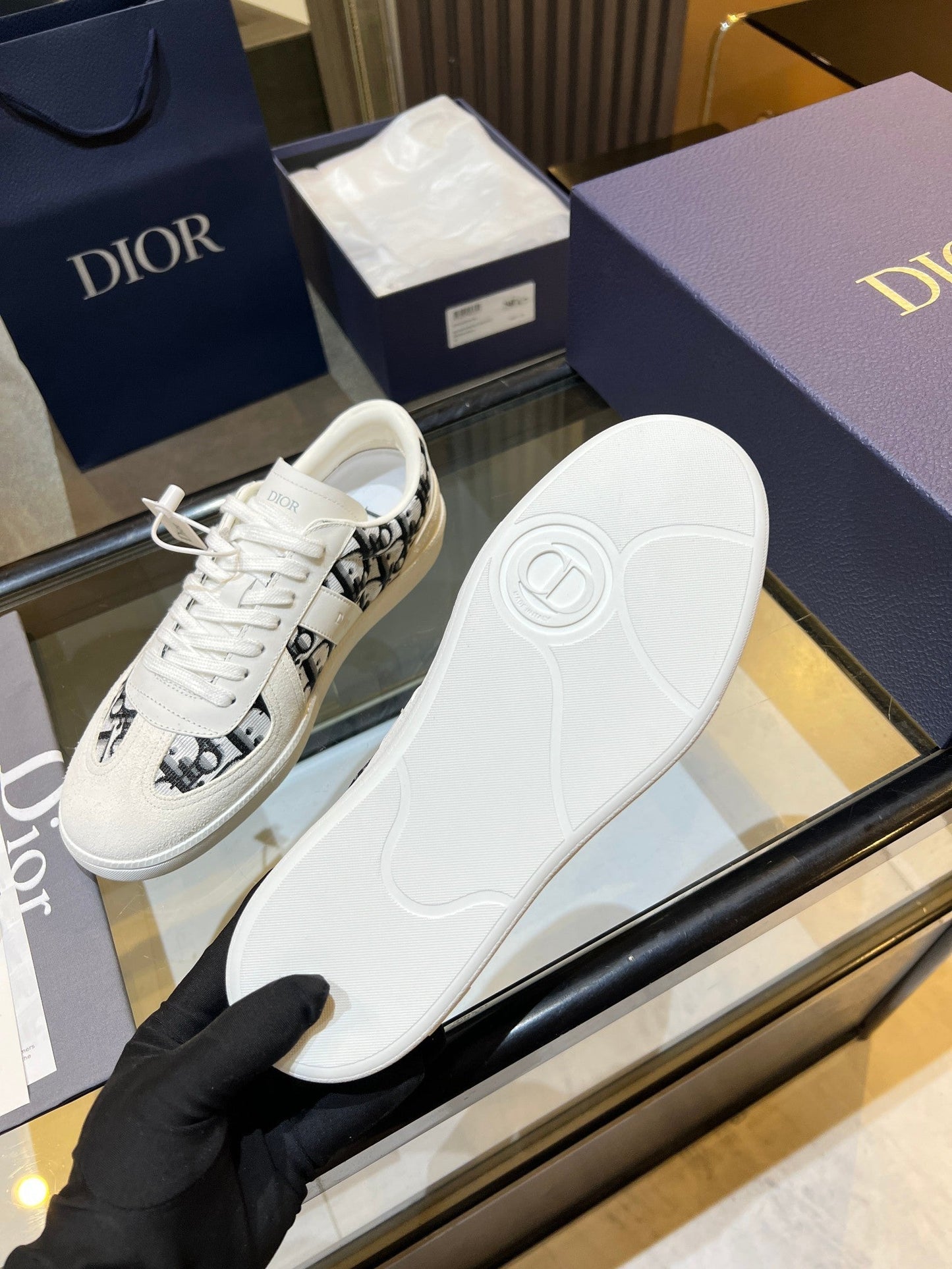 CD 26s B01 Matchpoint Sneaker White Black Fabric Calfskin 924608