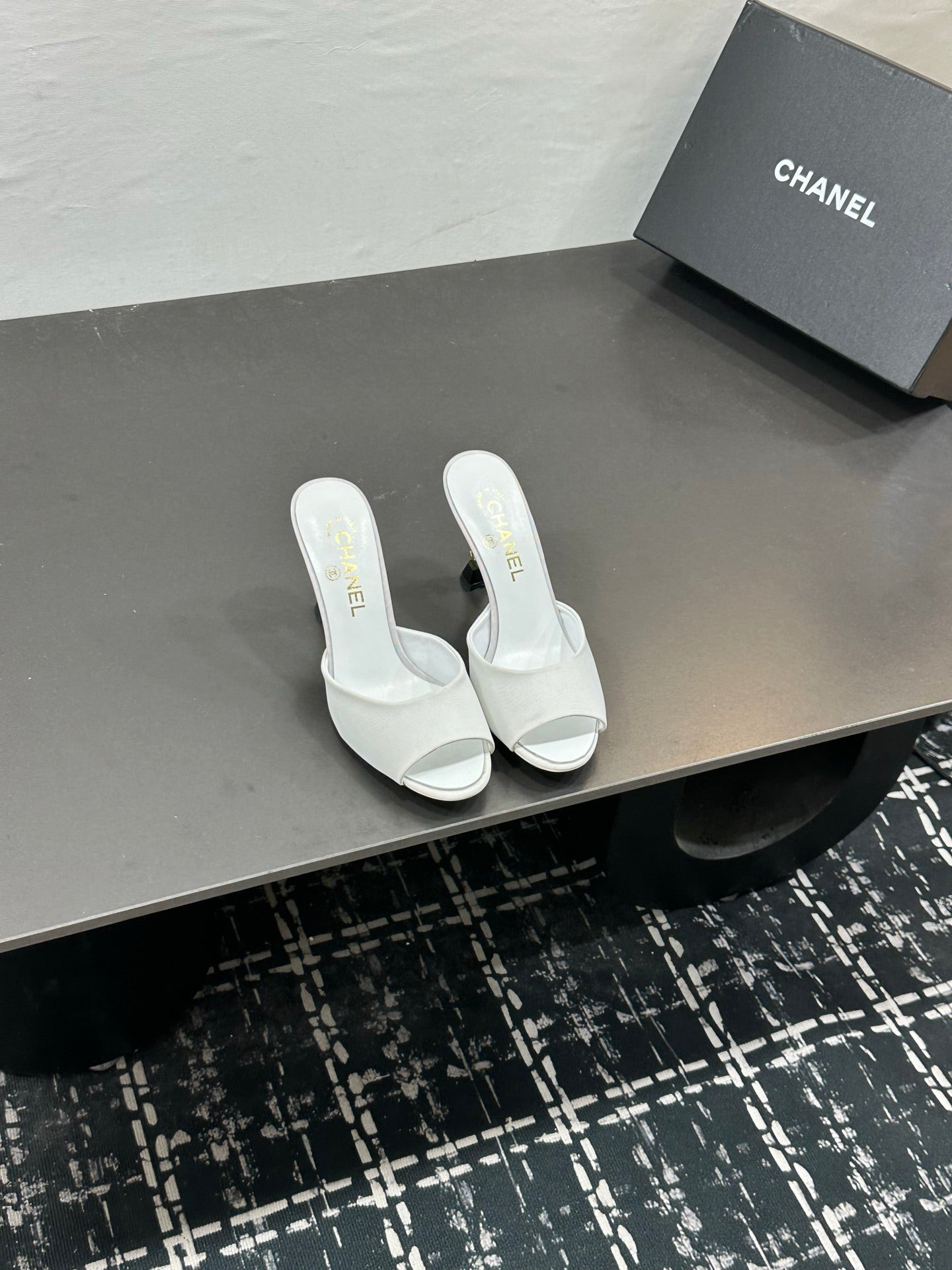 Chanel 2026 Peep-Toe Kitten Heels Leather Sheepskin 832569