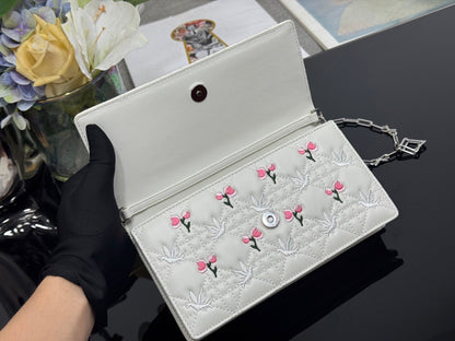 Dior 2026 Dioramour My Dior Bag 21cm White Lambskin 158285