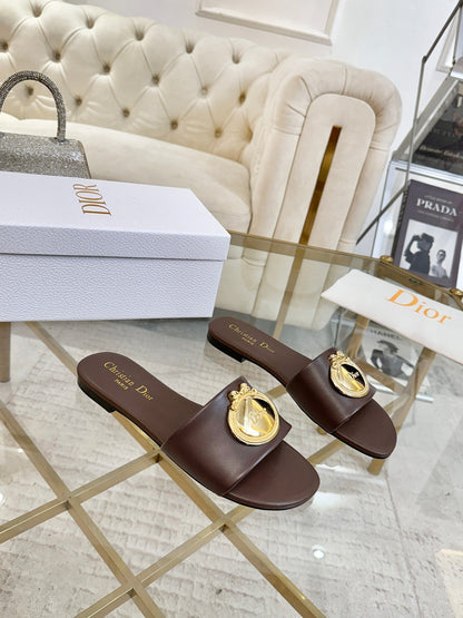 CD 26s Sandals Chocolate Leather 667119