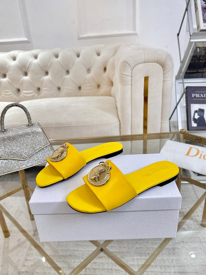 CD 26s Sandals Yellow Leather 667118