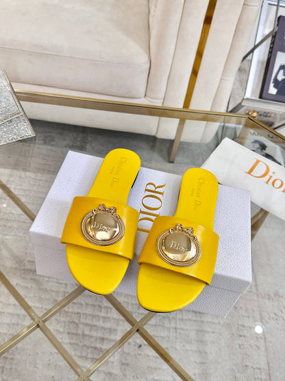 CD 26s Sandals Yellow Leather 667118