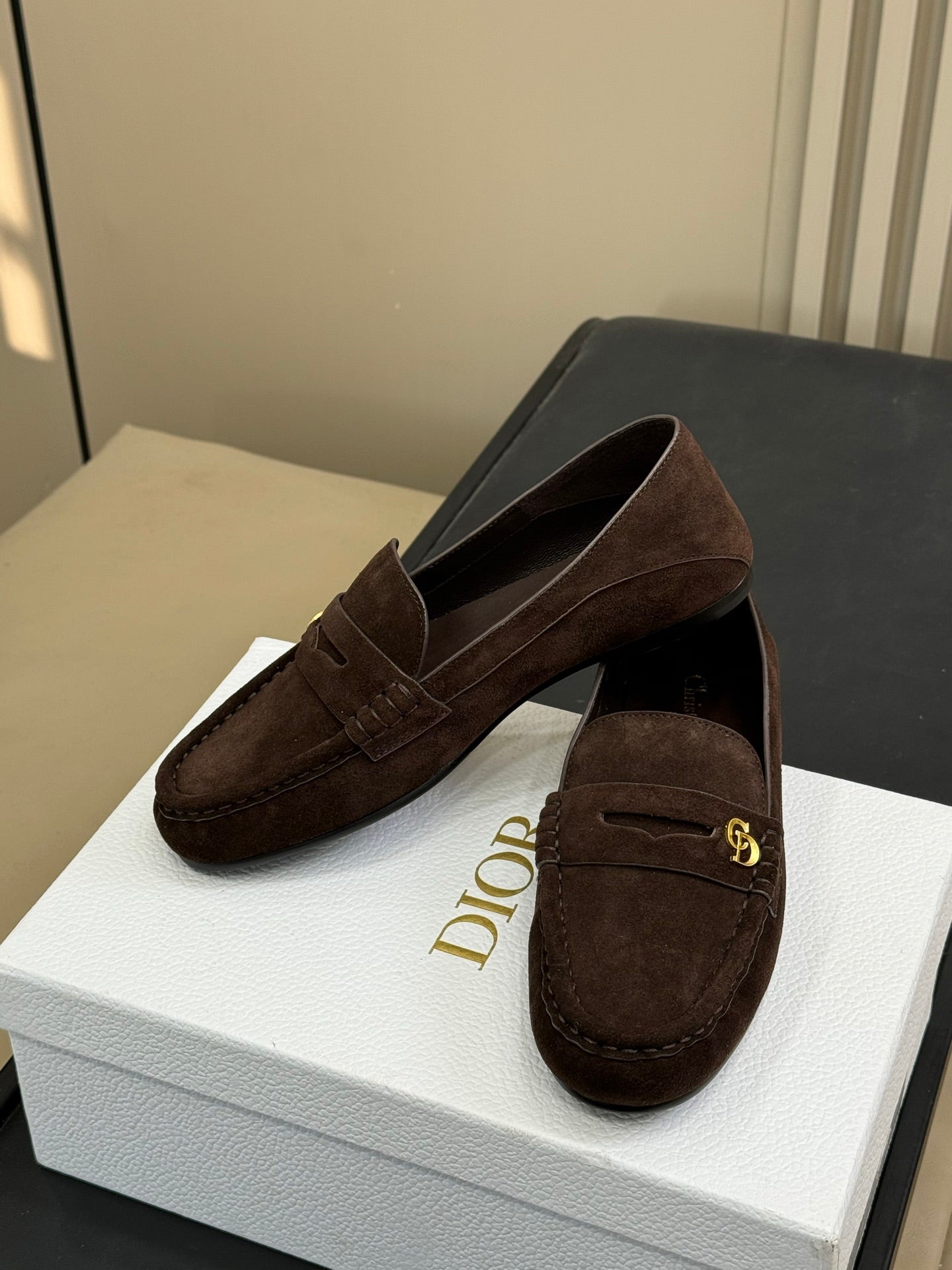 CD Time Loafer Coffee Suede 561787