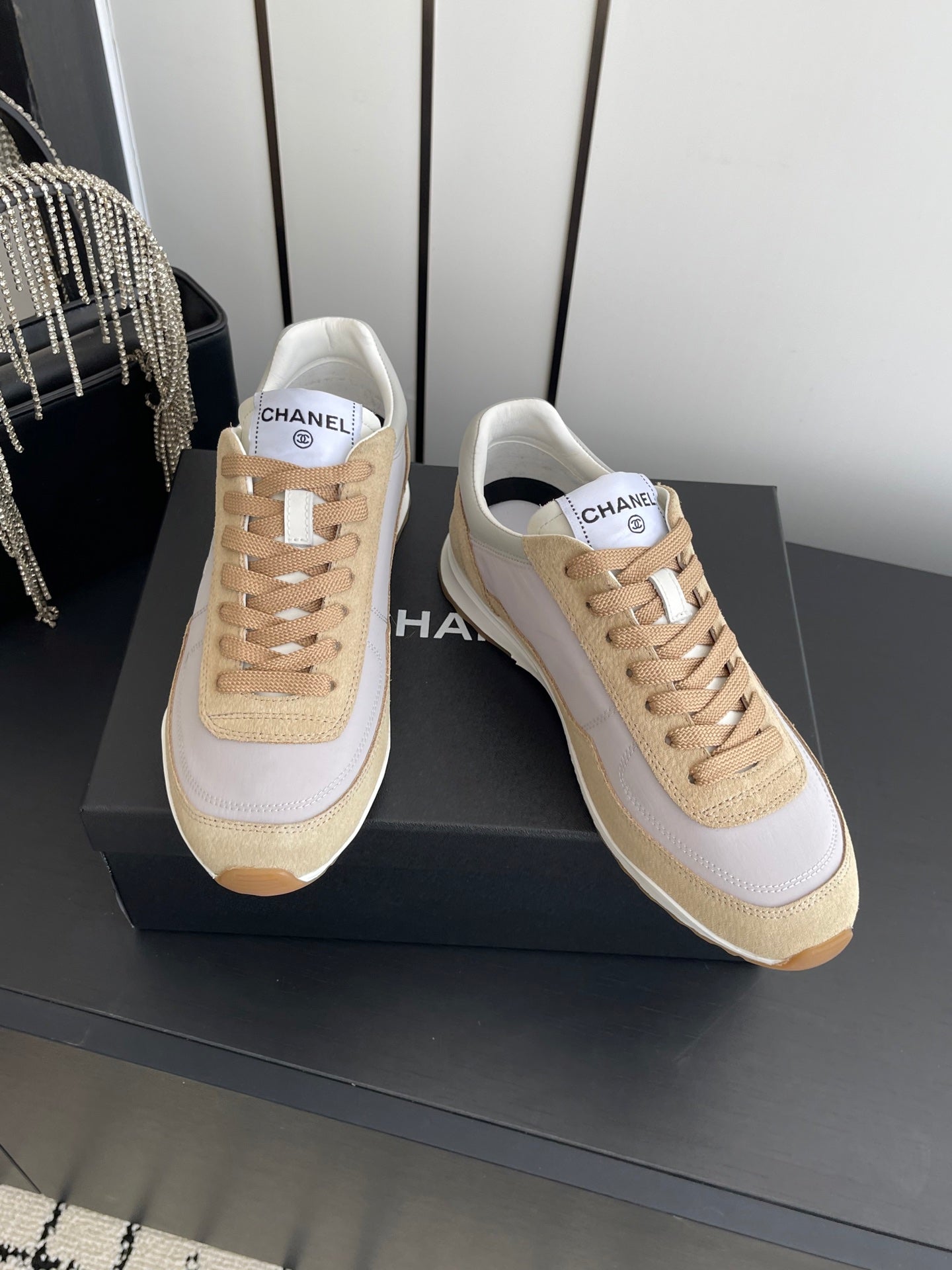 Chanel 2026 Sneaker Brown Fabric And Calfskin Suede 895744