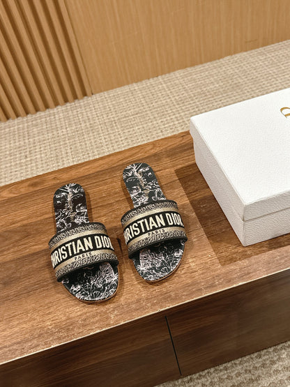 CD 26s Slide Sandals In Black Toile De Jouy Logo