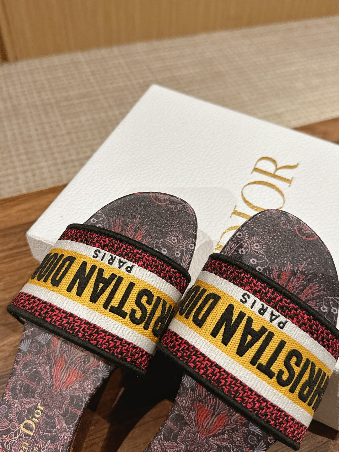 CD 26s Slide Sandals In Multicolor Toile Print Logo