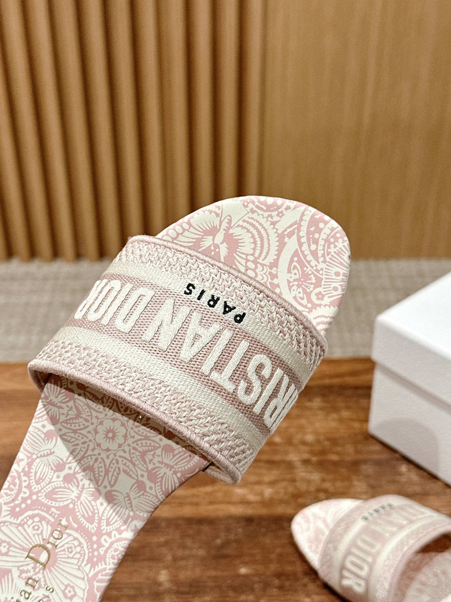 CD 26s D-Club Embroidered Slides In Pink Toile De Jouy