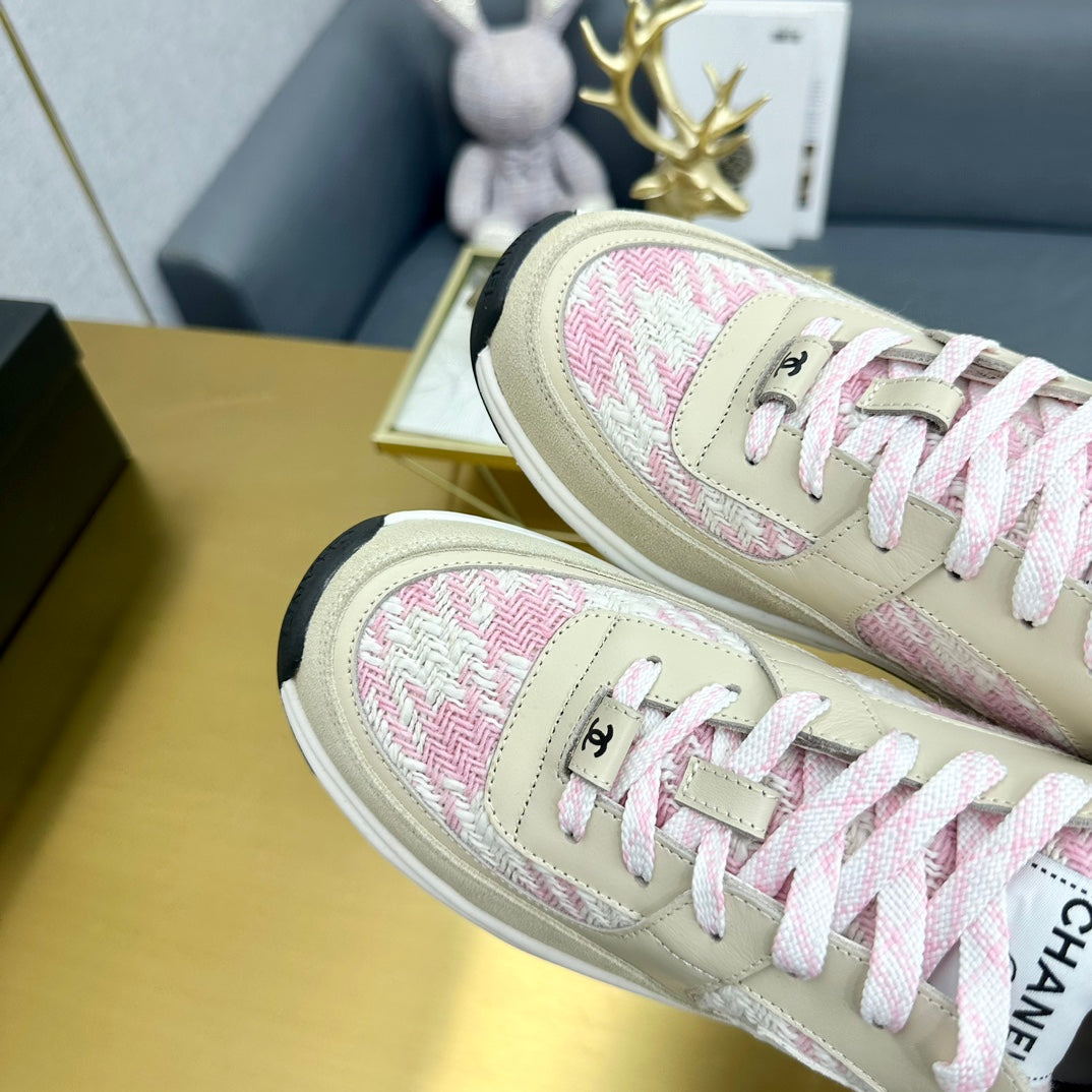 CC 2026 Casual Sneakers Beige Pink Suede Tweed 668062