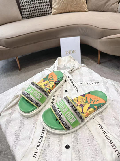 CD 26s Platform Sandals Green Leather Fabric 944469