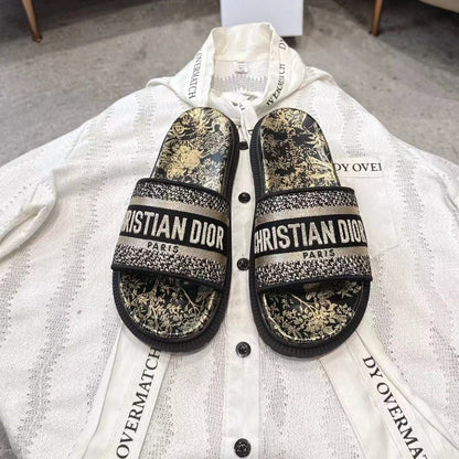 CD 26s Platform Sandals Black Beige Leather Fabric 944460