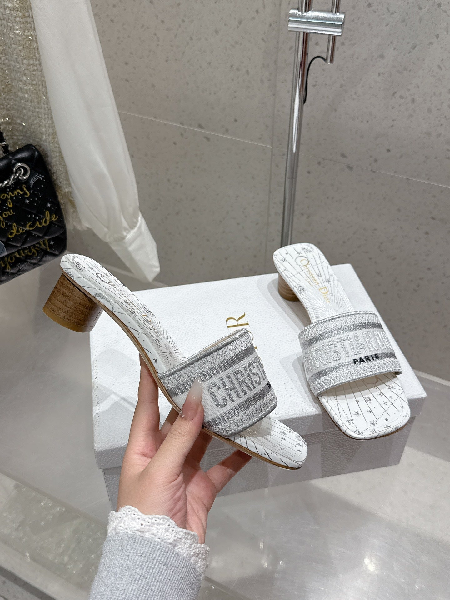 CD 26s Embroidered Flat Slippers White Gray Canvas Leather 636396