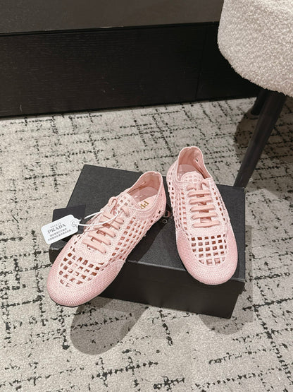 Prada 2026 Women's Collapse Crochet Laced Sneakers Sheepskin 770902