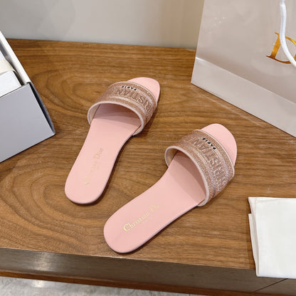 CD 26s Embroidered Sandals Pink Canvas Leather 685602