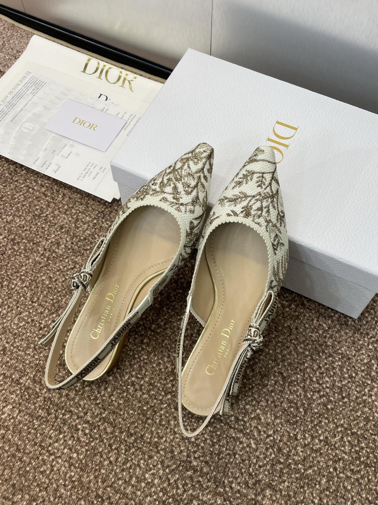 CD J'adior Slingback Pump White And Gold-Tone Millefiori Jacquard