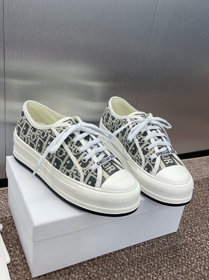 CD Walk'n Dior Denim D Jacquard Fabric Cowhide 551452