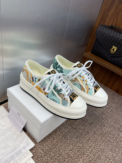 CD 25s Walk'n' Sneaker In Multicolor Dior Oblique Embroidered Cotton