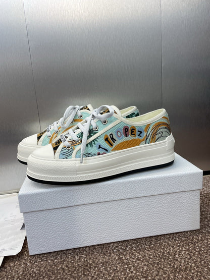 CD 25s Walk'n' Sneaker In Multicolor Dior Oblique Embroidered Cotton