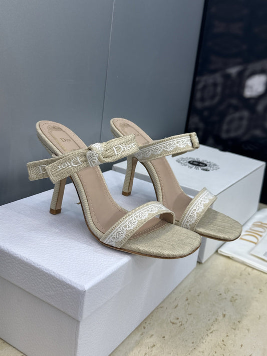 CD 26s Heeled Sandal 10cm Light Taupe Beige Leather Fabric 633068