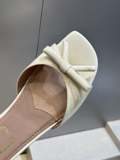 CD Dior Bow Slides White Leather 884657