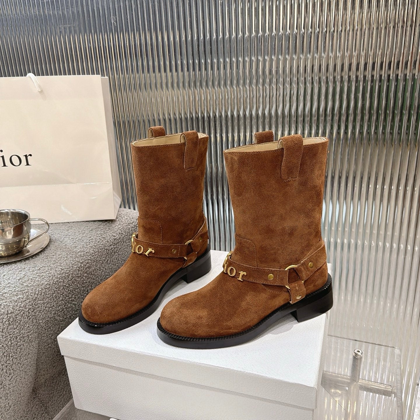 CD 26s Bolt Ankle Boot Brown Suede 924110