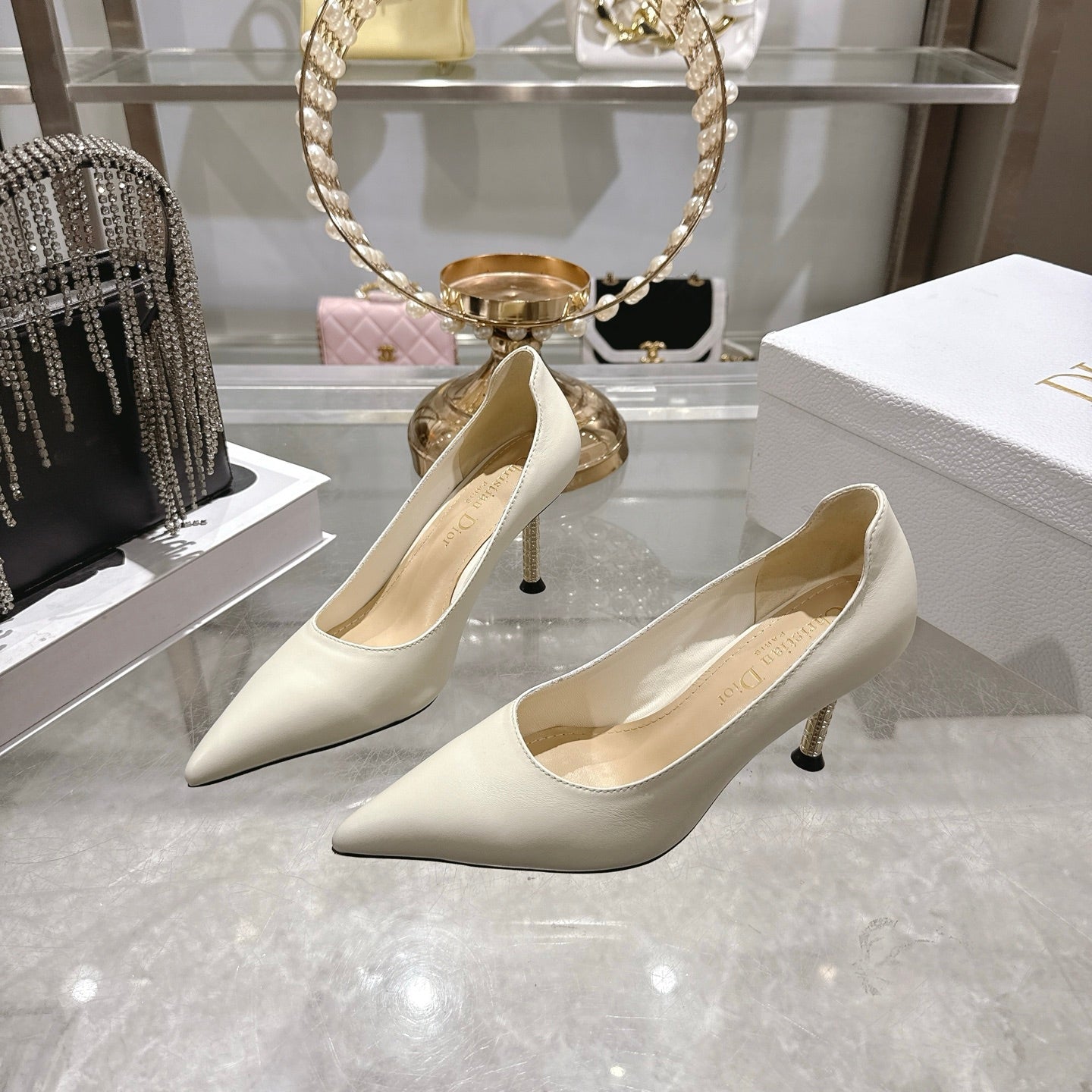 CD 26s Icon Pump 8cm Ivory Supple Calfskin 679846