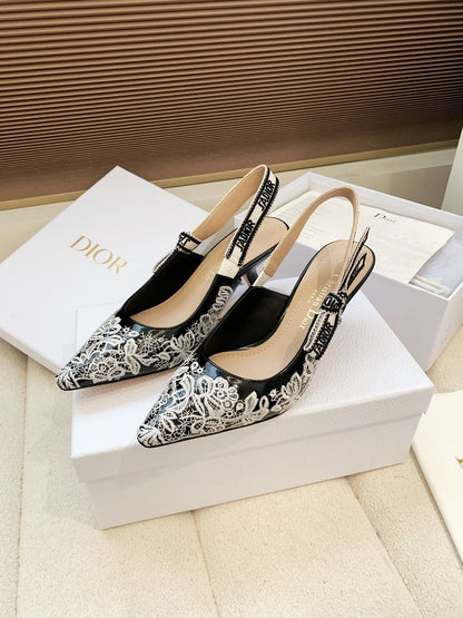 CD 26s J'Adior Jacquard Embroidered Slingback 6.5  Black Patent Leather 614928