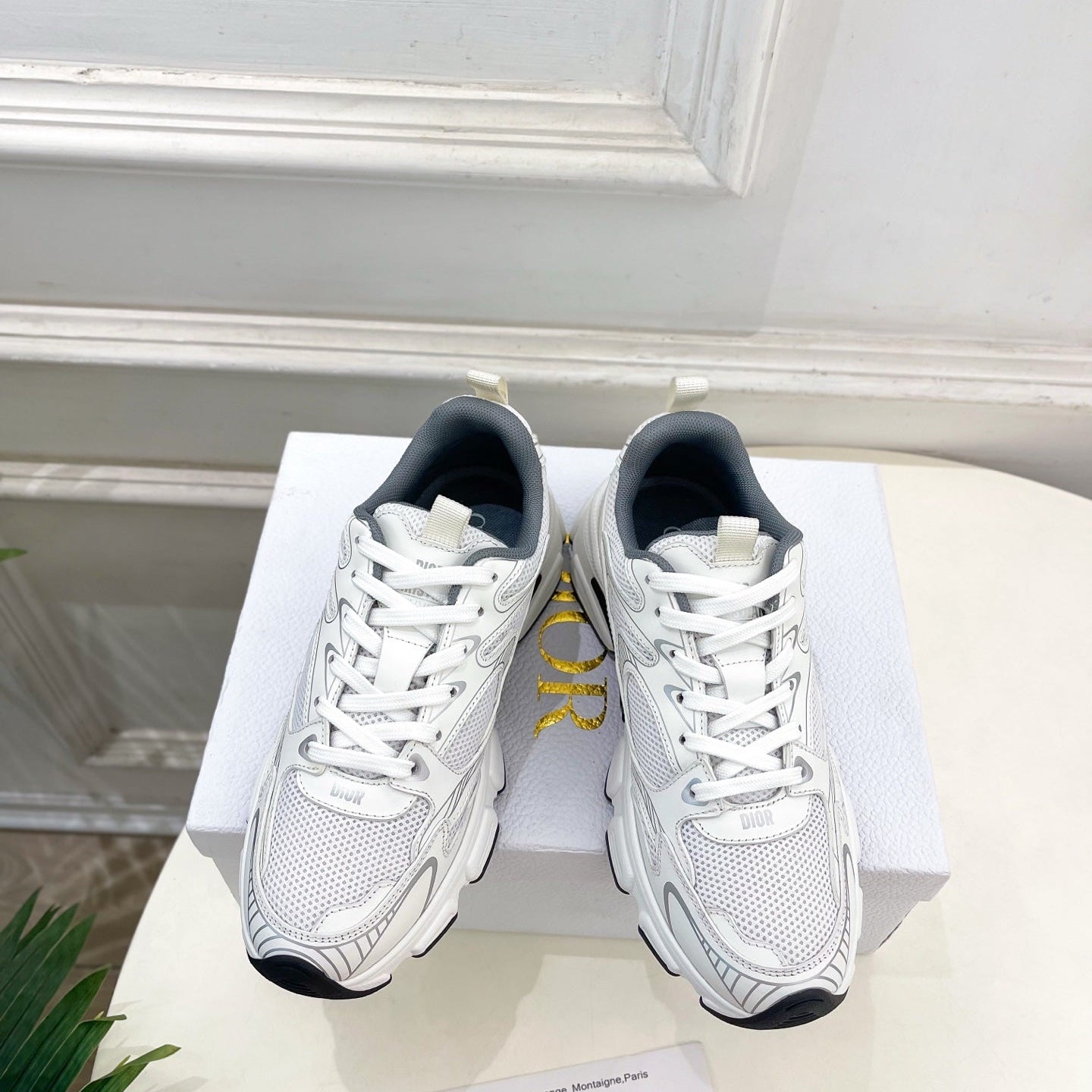 CD SS26 B30 Sneakers White Cowhide Mesh 631929