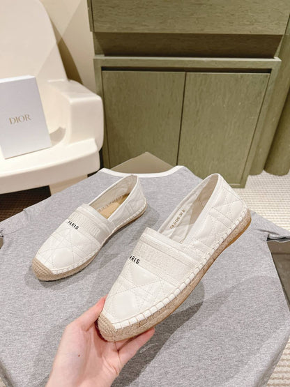 CD 26s Loafers Embroidery Beige Black Cowhide 653265