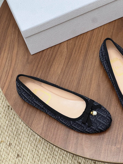 CD Oblique Ballet Flat Fabric Cowhide 846595