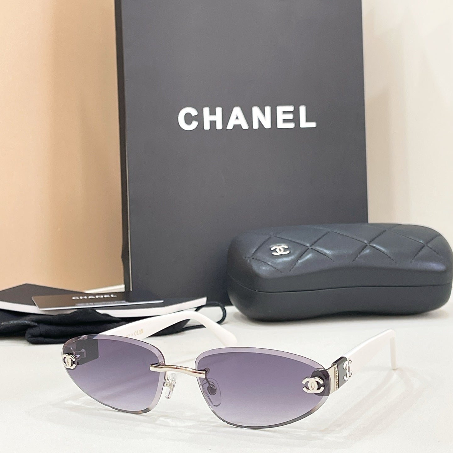 Chanel Sunglasses-CH1910Q