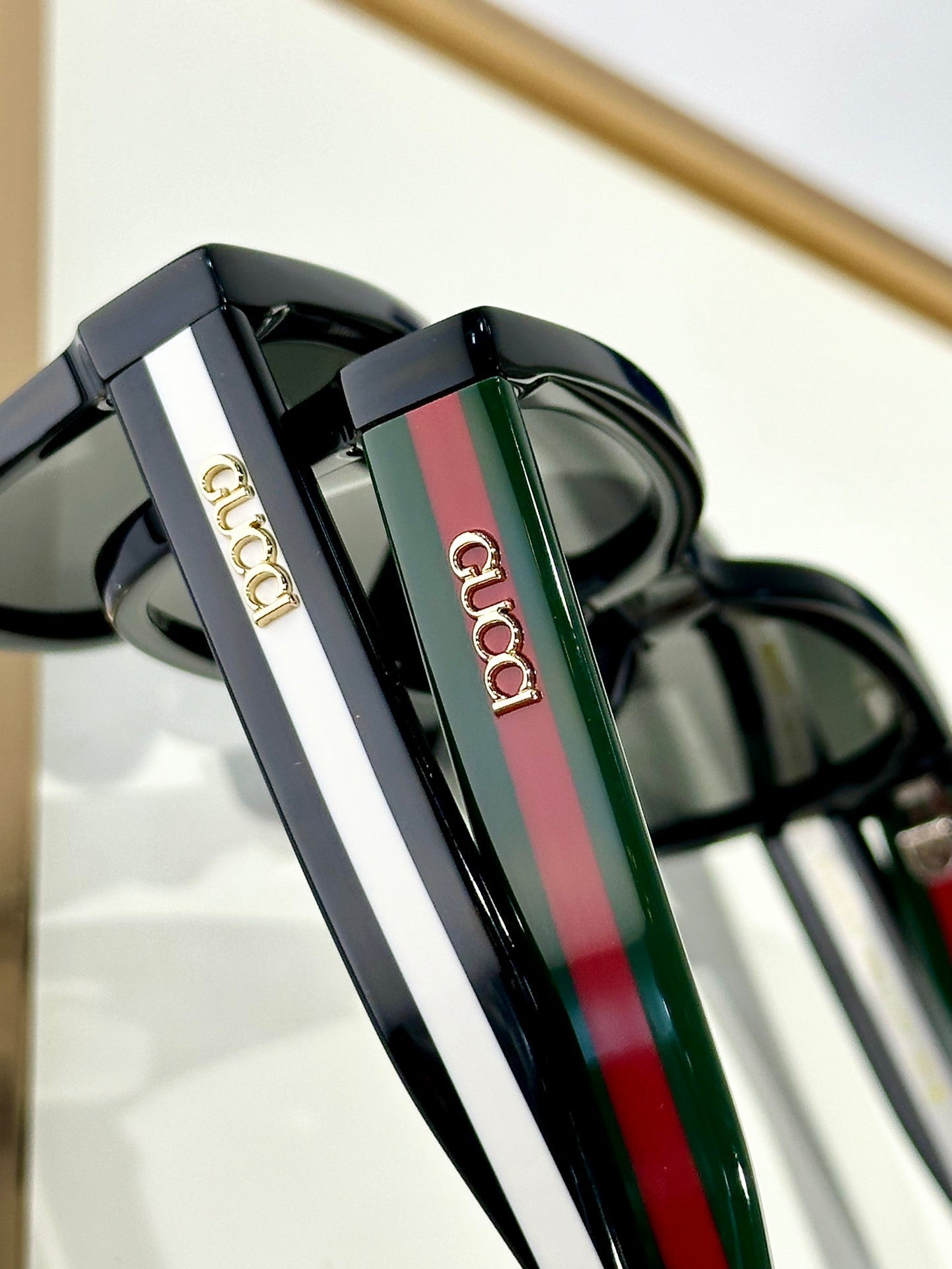 GUCCI Sunglasses-GG1872SK