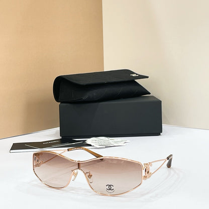 CHANEL Sunglasses CH4073